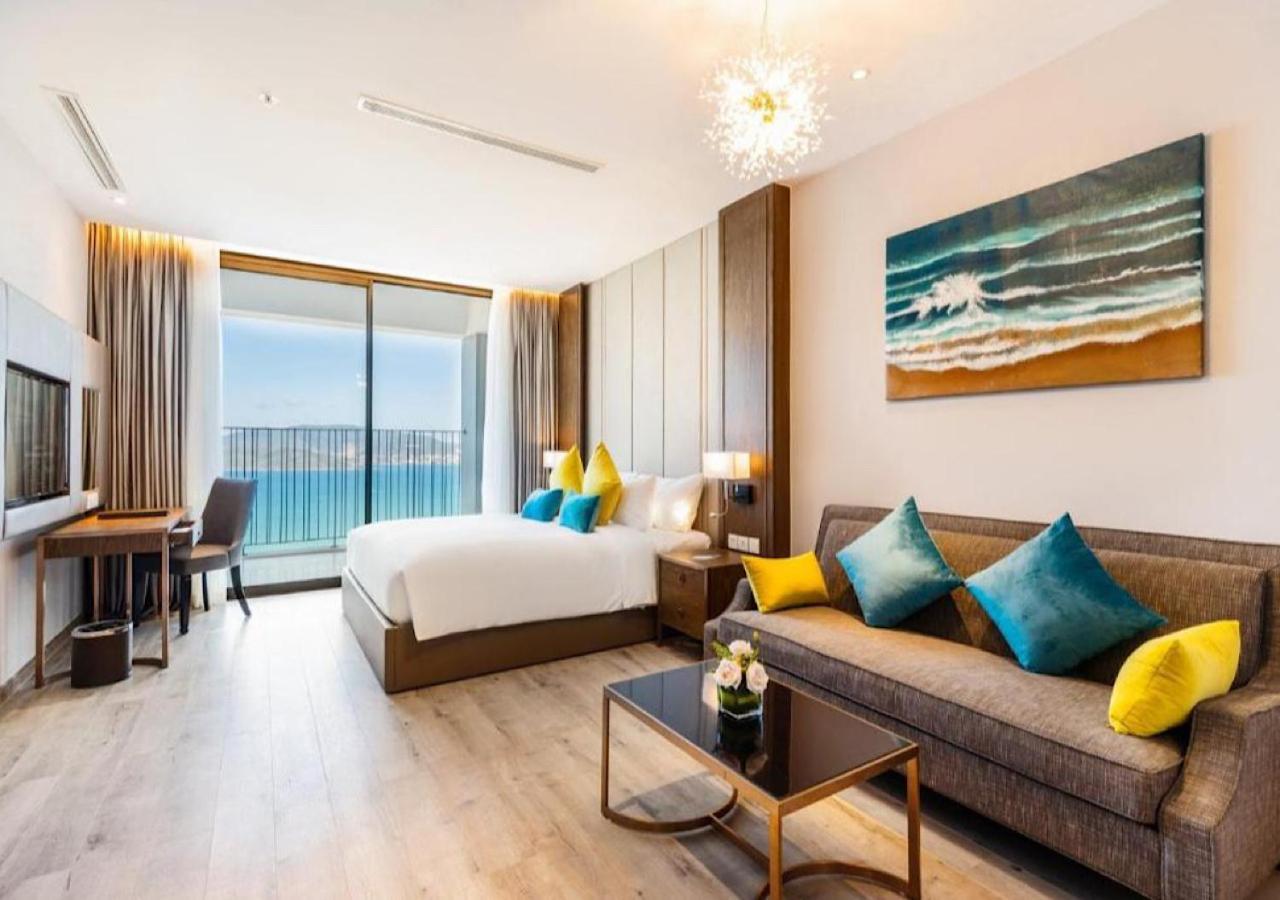 Panorama Autumn Leaves Nha Trang Beach Hotel Ngoại thất bức ảnh